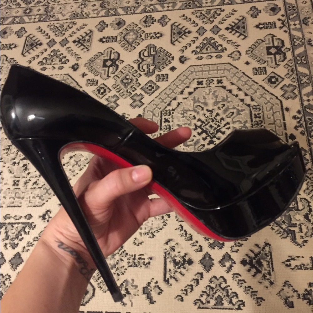 Authentic Christian Louboutin - Picture 2 of 5